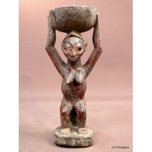 Porteuse de Coupe Yoruba