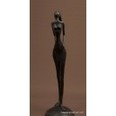 personnage contemporain en bronze