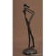 personnage contemporain en bronze