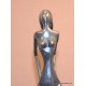 personnage contemporain en bronze