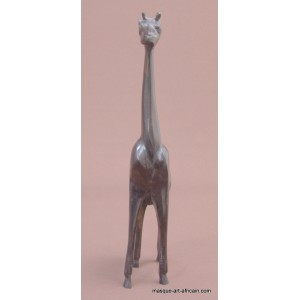 Girafe en ébène du Cameroun