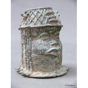 Bronze head of the kingdom of Ife