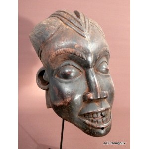 Bamileke helmet