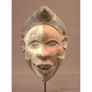 Kongo mask R.D.C.