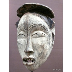 Masque Fang Casquette